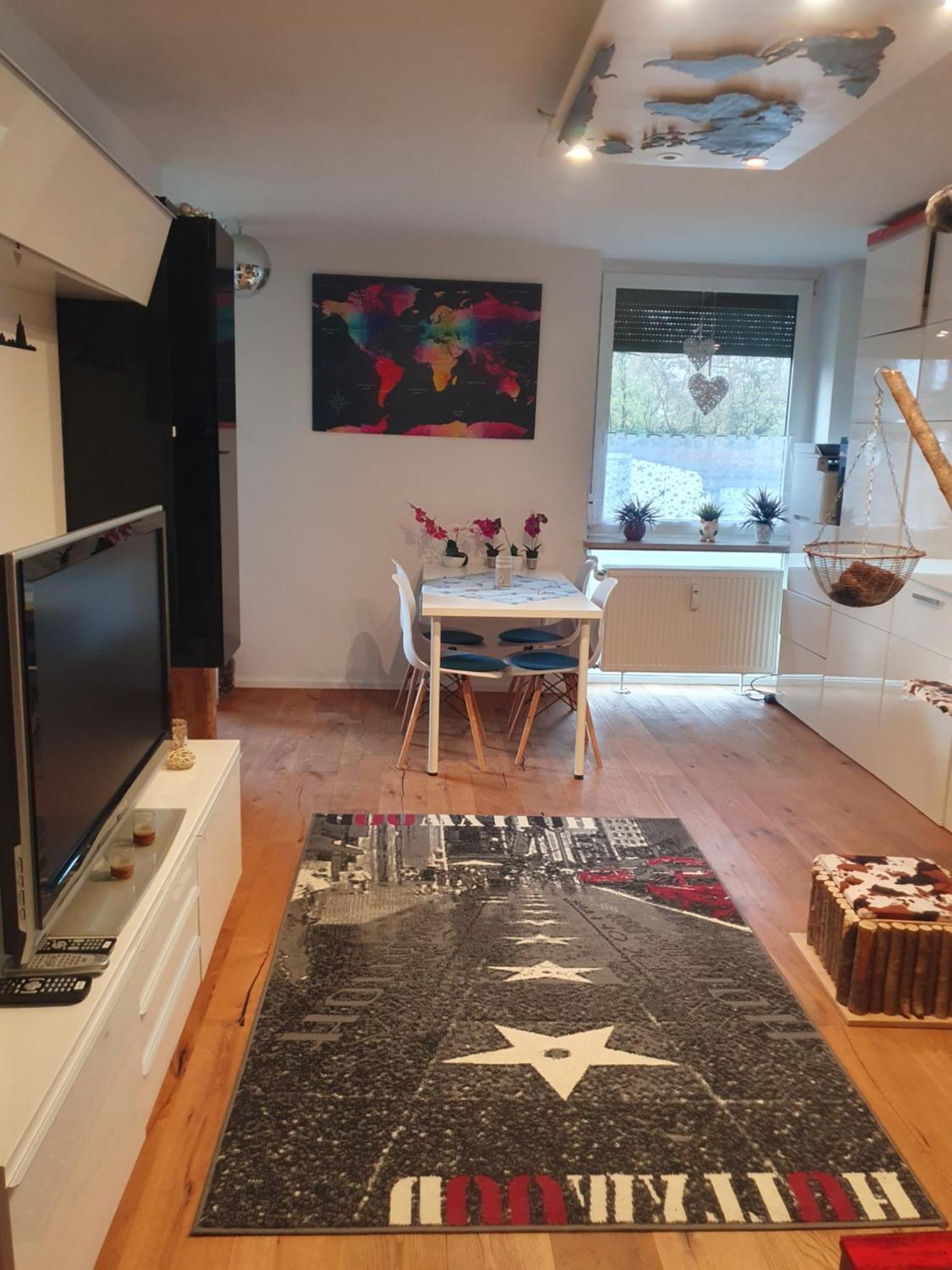 Modern, Bis 4 Personen, Altstadt Fusslaeufig Landshut